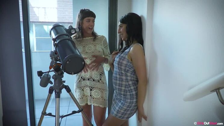 [GirlsOutWest] - Loretta Wolf And Violet Russo's Lesbian Sexcapade