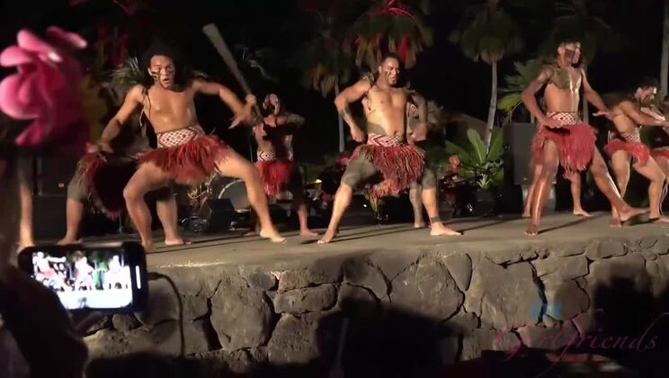 [ATKGirlfriends] - Niki Snow's Outdoor Amateur Adventure - Niki Snow