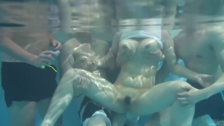 [JavHD] - Uncensored JAV with Suzuna Komiya and Big Boobs - Suzuna Komiya