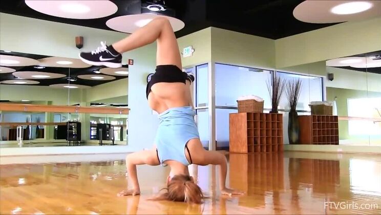 Beautiful Nudist Anita