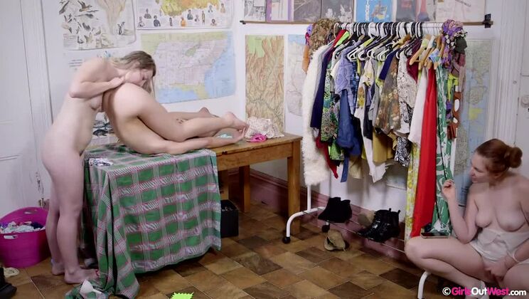 Fingering Adventures of Dusty & Mae pt2