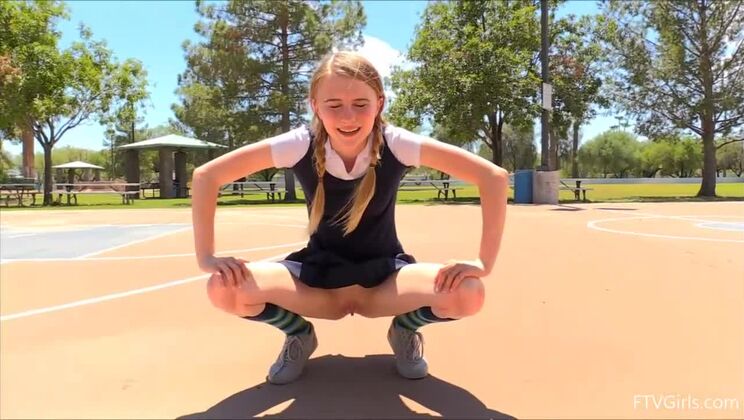 Cute Sharlotte Solo 1