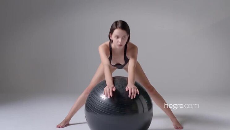 [Hegre] - Beautiful Ariel Naked Fitness Model - Valerie