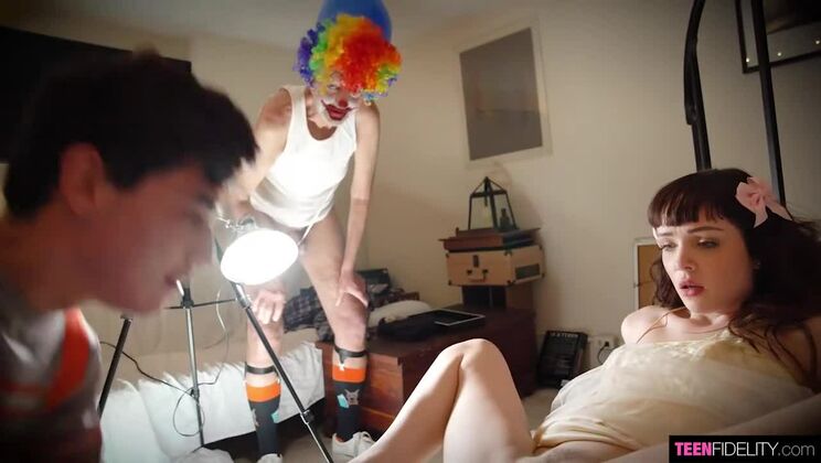 [TeenFidelity] - Brunette Beauty Aliya Brynn Steals the Show - Juan El Caballo Loco - Aliya Brynn