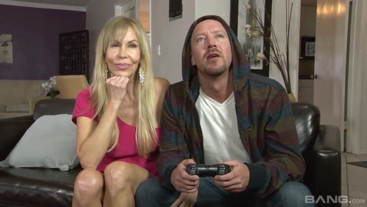 [BANG.com] - Mature Erica Lauren Gives A Deepthroat And Gets Facialized