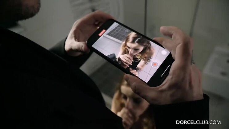 Inked Beauty Alba Lala's Hot Encounter