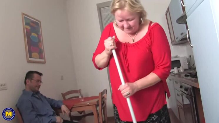 Mature Blonde With Big Tits Gets Screwed