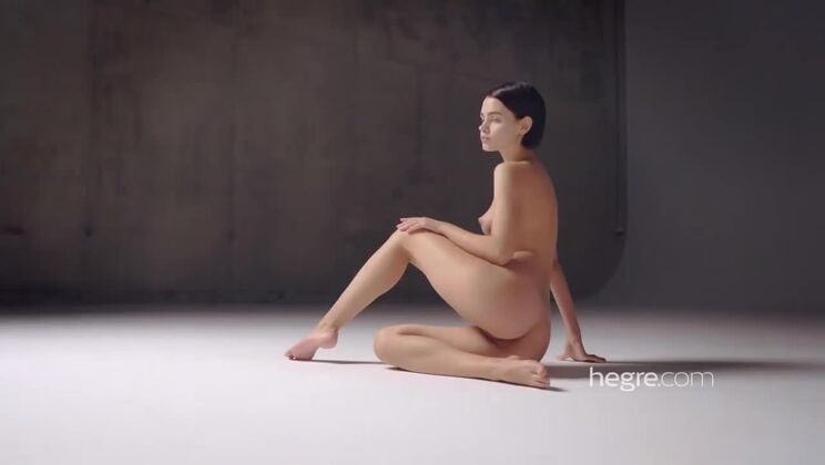 [Hegre] - Ariel Skinny Brunette Fantasy - Anna AJ