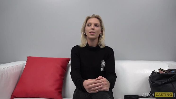 Vendy Casting Blonde Fuck