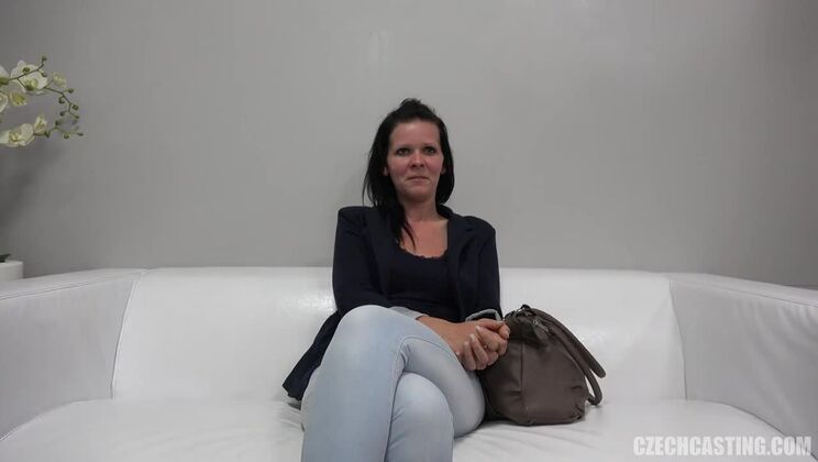 Brunette Babe Petra Casting