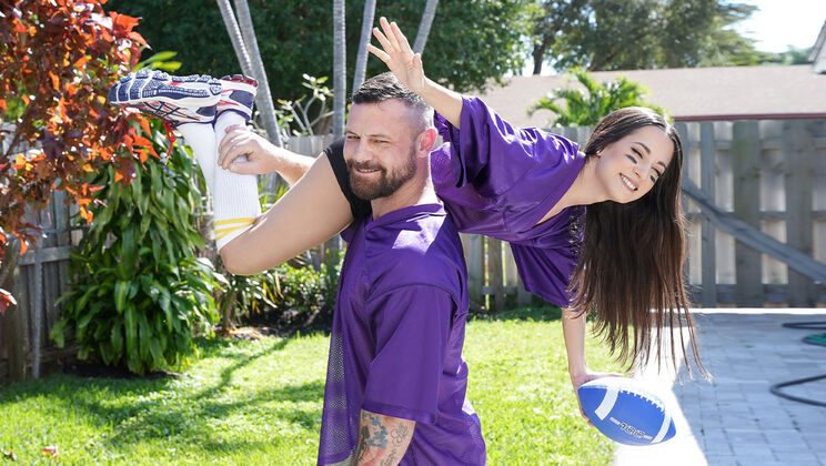 [ExxxtraSmall] - Teen Freya's Blow Job