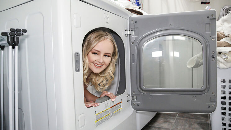 [ExxxtraSmall] - Discovering Natalia's Secret Spot