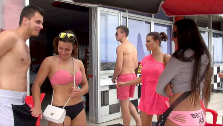 [SummerSinners] - Shaved Pussy Brunette Gives Blowjob to Guys in Car