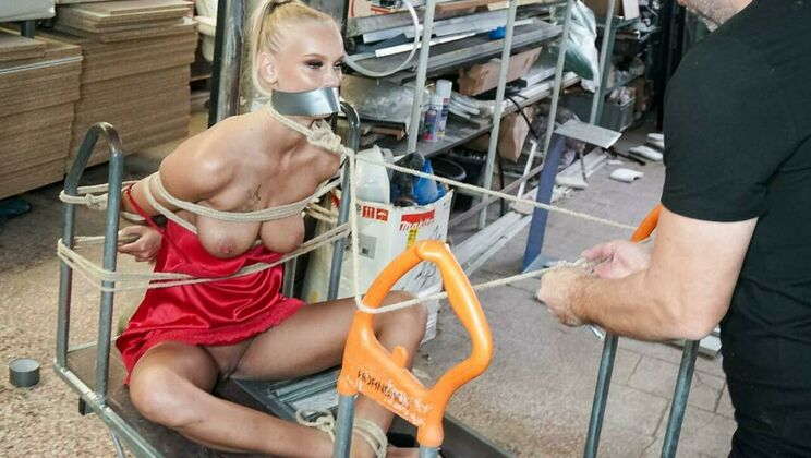 [Submissed] - Domination of the Blonde Bombshell