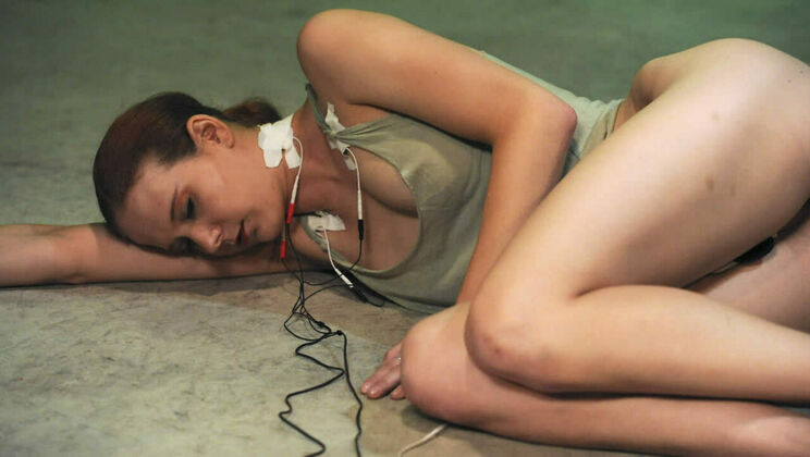 [Submissed] - Ava's Hairy Maledom Encounter - Ava