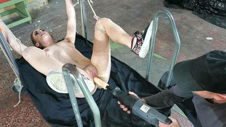 [Submissed] - Lenna Ross and Her Favorite Sex Toys