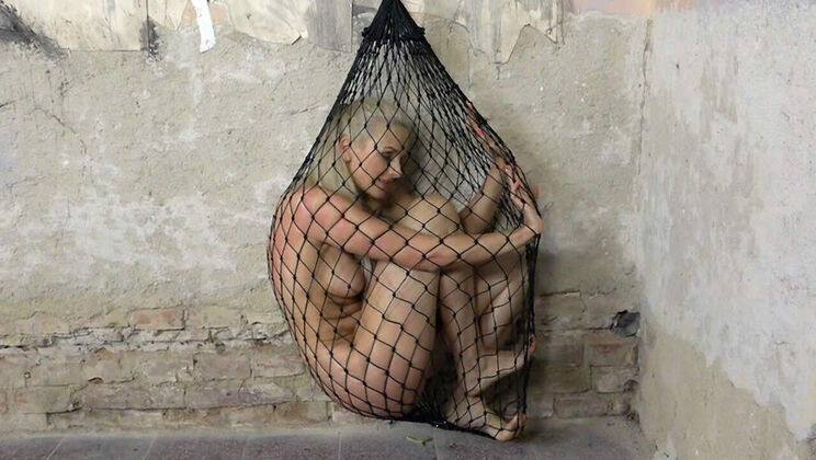 [Submissed] - Delayed Climax with Fishnet Bunny Katy