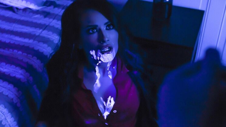 [Brazzers] - The Cumming Evidence