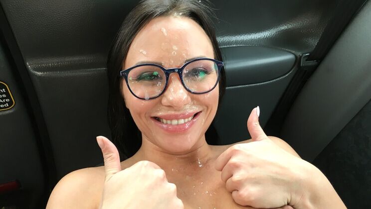 [FakeTaxi] -  Outdoor Sex with a Beautiful Russian  - John - Alysa Gap