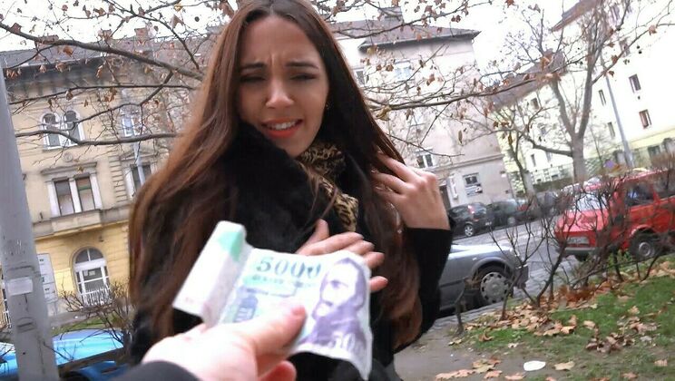 [PublicPickups] - Hot Russian Milf Carry Cherry Exposes - Carry Cherry