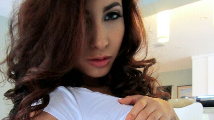 [LatinaSexTapes] - Jade Jantzen's Latina Booty Spectacle