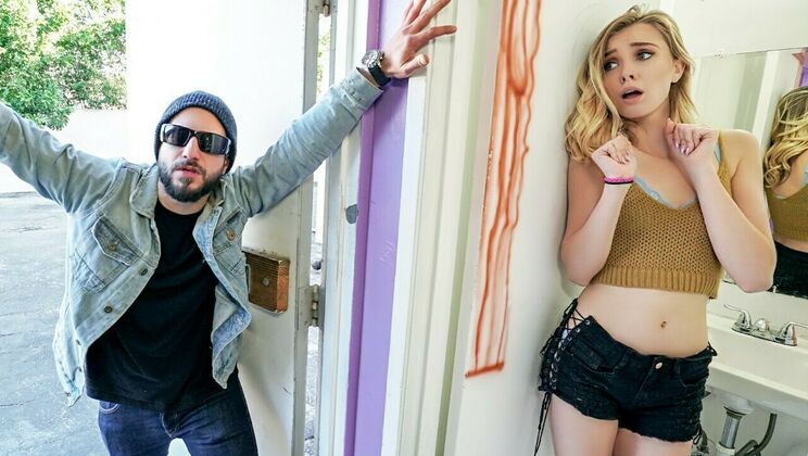 [StrandedTeens] - AmateurAthlete's Hot Bathroom Romp