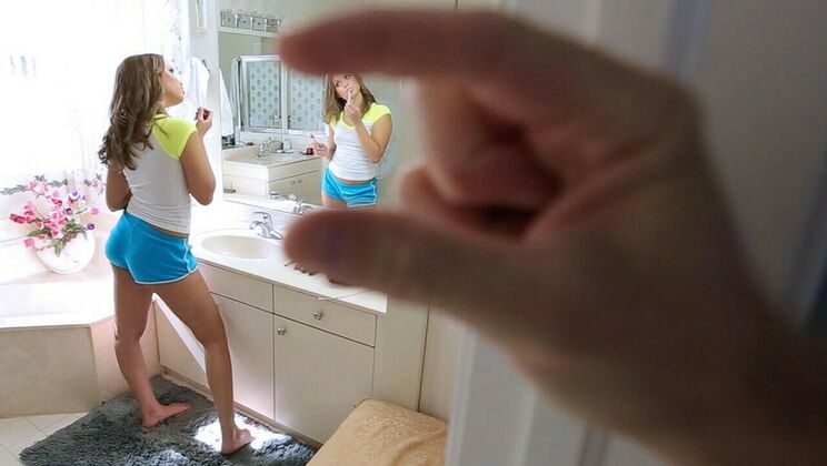 Liza Rowe Petite Teen Likes it Wild