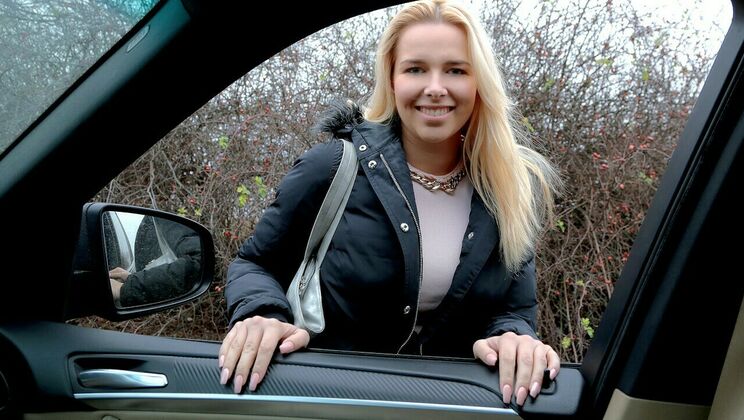[StrandedTeens] - Sexy Blonde Nikky Dream Car Sex - Nikky Dream