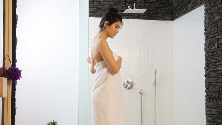 [DaneJones] - Gonzo Sex in the Shower with Kristof Cale - Kristof Cale