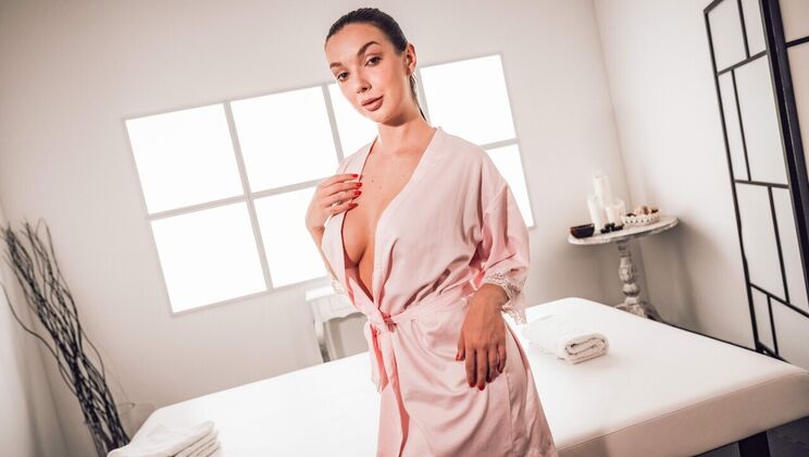 Oiled Up Czech Babe Gets Massaged and Creamed