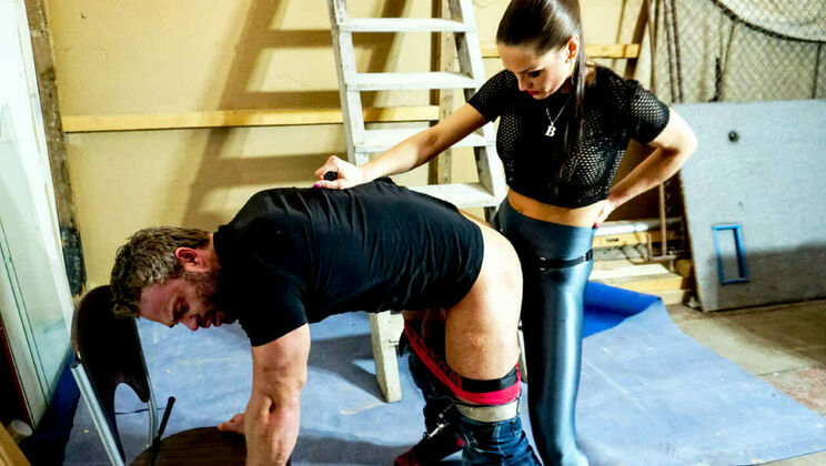 [Submissed] - Amateur Barbara's Anal Escapade - Barbara