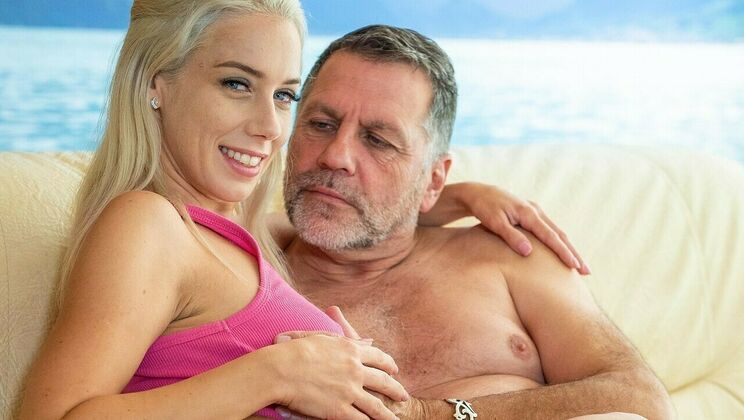 [BeautyandtheSenior] - Philippe Soine and Nesty Gre in Doggystyle Fucking - Phillipe Soine - Nesty Gre