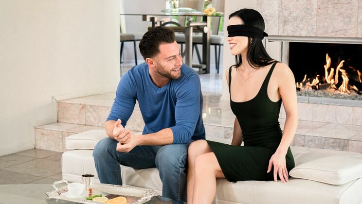 Deepthroat Delight: Hot, Sweet, or Bitter