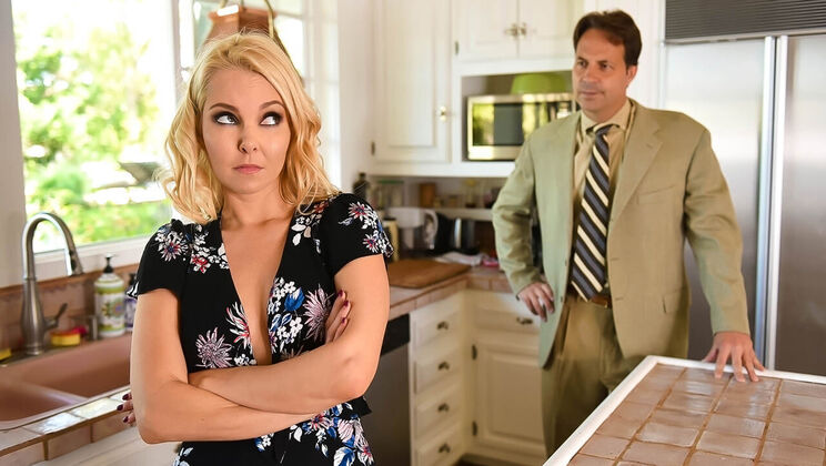  Aaliyah Teaches Taboo Step Lessons 