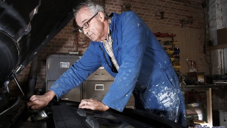 [Oldje] - Big Dick, Blonde & Car Budget Cuts