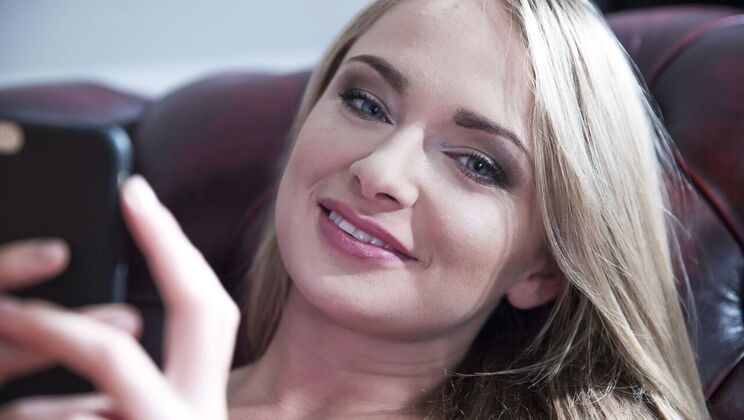 [Oldje] - Big Cock for Blonde Begging for Sex