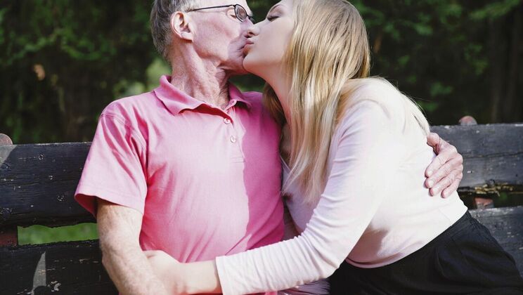 [Oldje] - Blonde Haley Hill Outdoor Fucking - John - Haley Hill