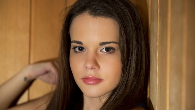 [Oldje] - Sauna Seduction Of Young Beauties - Baby Jewel - Erick