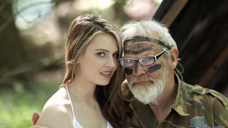 [Oldje] - Doggystyle in the Woods with Peter