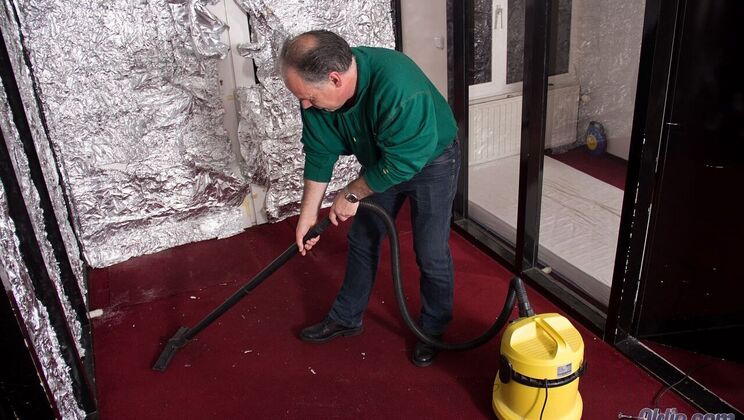 [Oldje] - Pierced Pussy Housekeeper - Linda Sweet - Erick