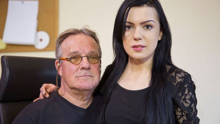 [Oldje] - Close Up of Skinny Secretary Pussy