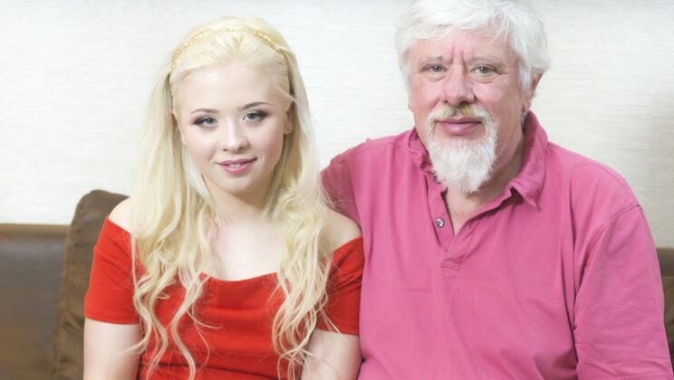 [Oldje] - Young Anna Ray Gets Massaged