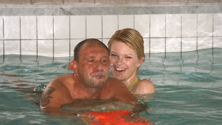 [Oldje] - Old Man Big Cock in the Pool with Young Blonde