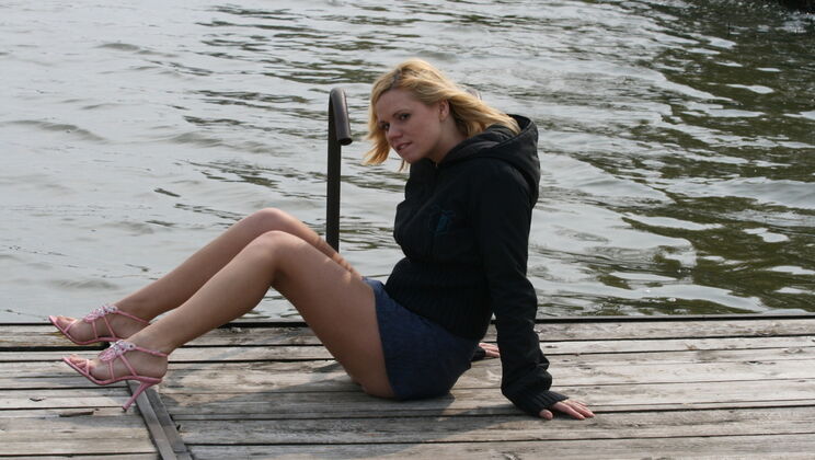 [Oldje] - Kissing Leads to Cumshot