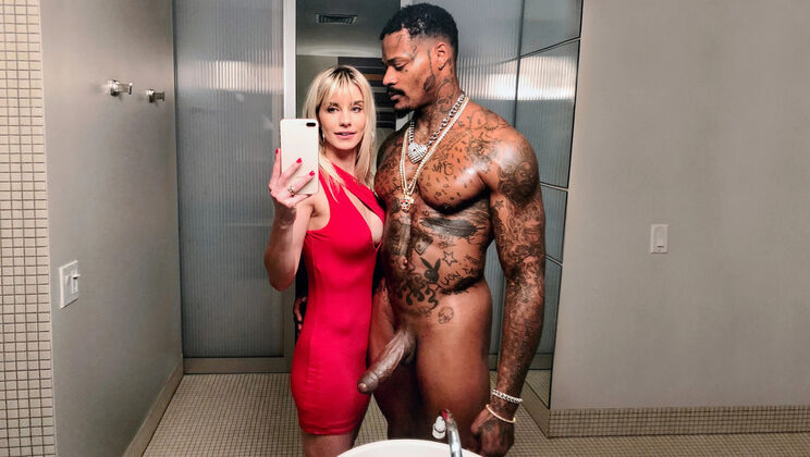 [BLACKEDRAW] - Interracial Sex With Husband's Support