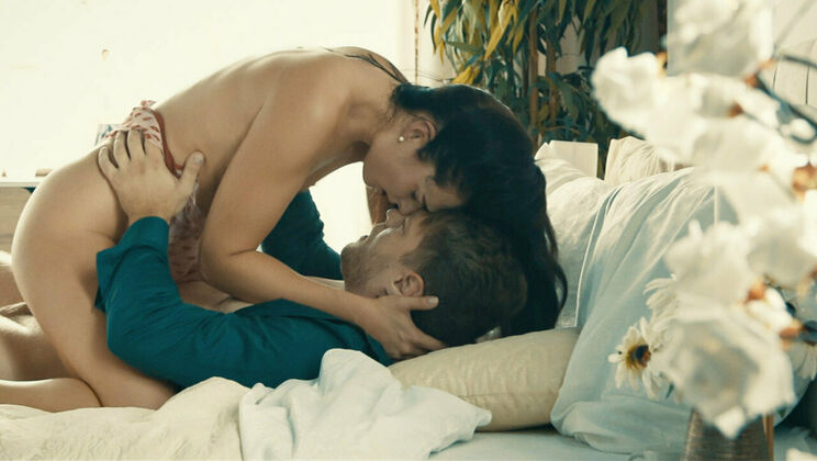 [SexArt] - Kissing and Caressing All Night - Michael Fly - Lee Anne