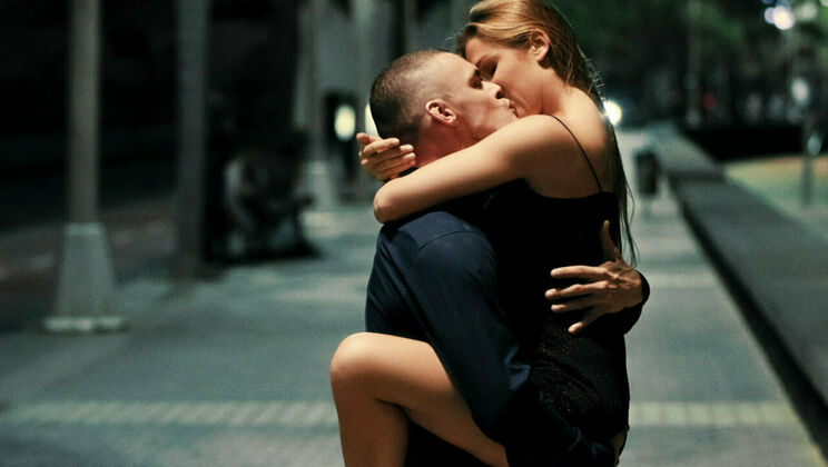 [SexArt] - Cumshot On The Beach 2019