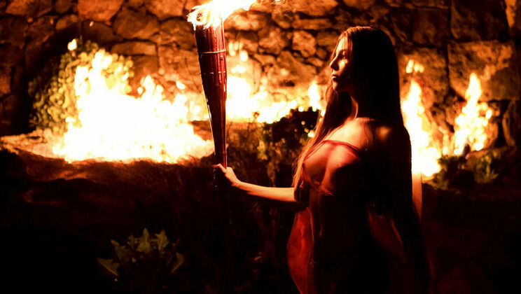 [SexArt] - Maxmilian Dior's Hot Handjob with Anya Krey - Anya Krey - Maxmilian Dior