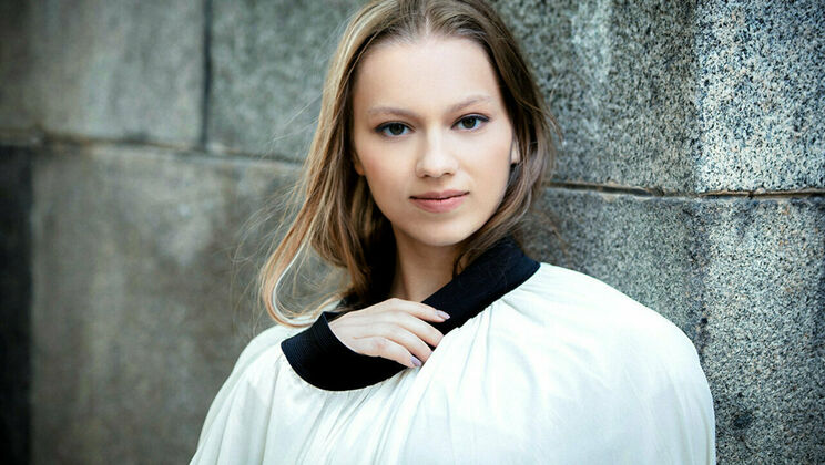 [SexArt] - Mia Split: Russian Ballerina's Intimate Shower Moment