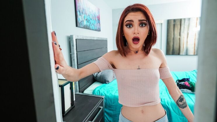 [PropertySex] - Petite Lola Fae's Wild Ride